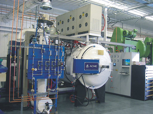 真空脫脂燒結一爐